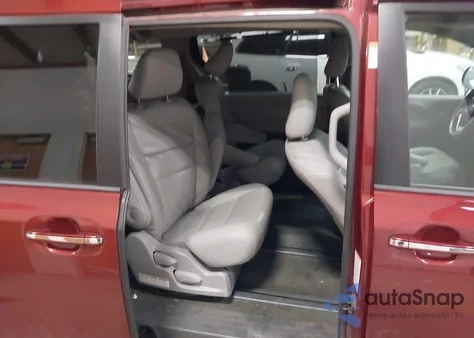 2017 Toyota Sienna Xle 7 Passenger from USA, damaged, VIN 5TDDZ3DC4HS161280